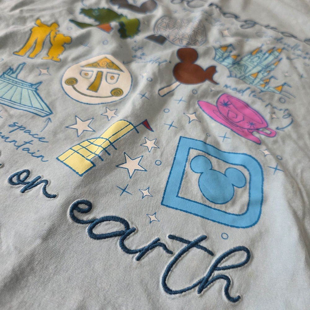 Disney Parks t-shirt featuring the slogan "The Most Magical Place on Earth" Blue - Picture 3 of 6